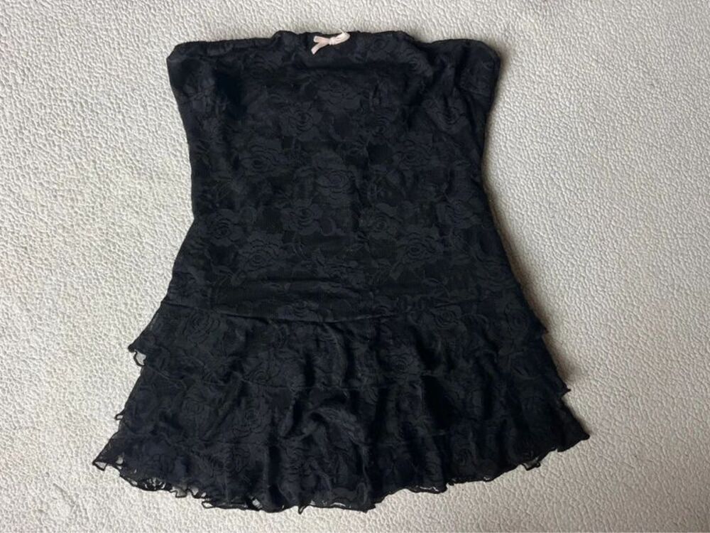 Windsor Black Lace Ruffle Skirt Romper Strapless Womens Medium